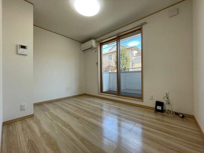 物件内観写真7　(居室)