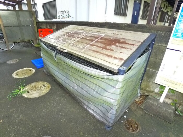 物件外観写真4　(建物設備)