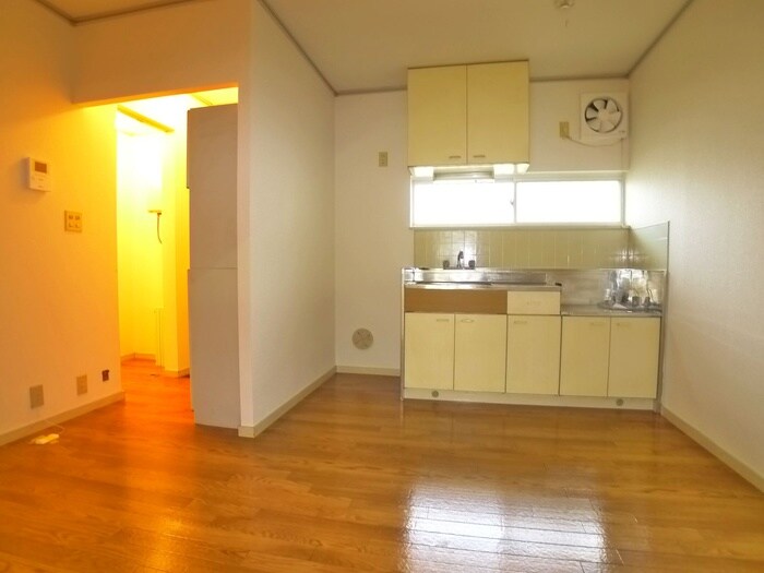 物件内観写真7　(居室)