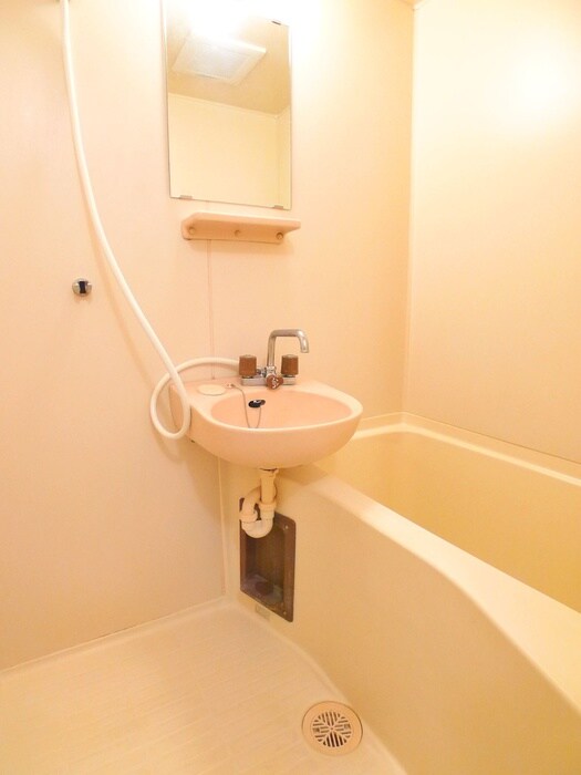 物件内観写真9　(バス／シャワールーム等)