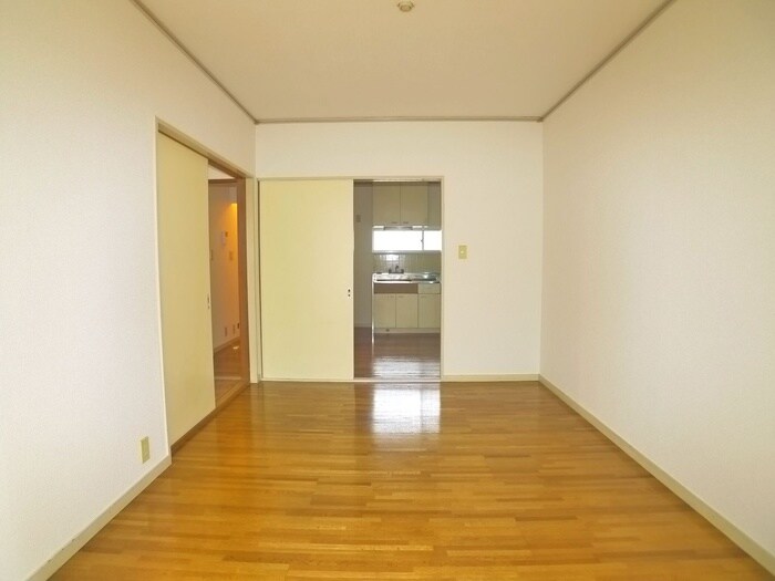 物件内観写真13　(居室)