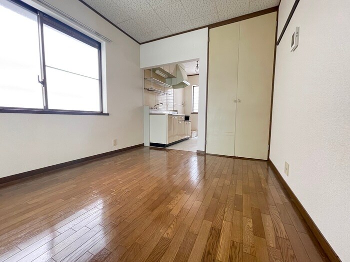 ハイツヤナギの内観写真