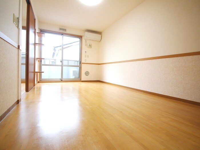 物件内観写真7　(居室)