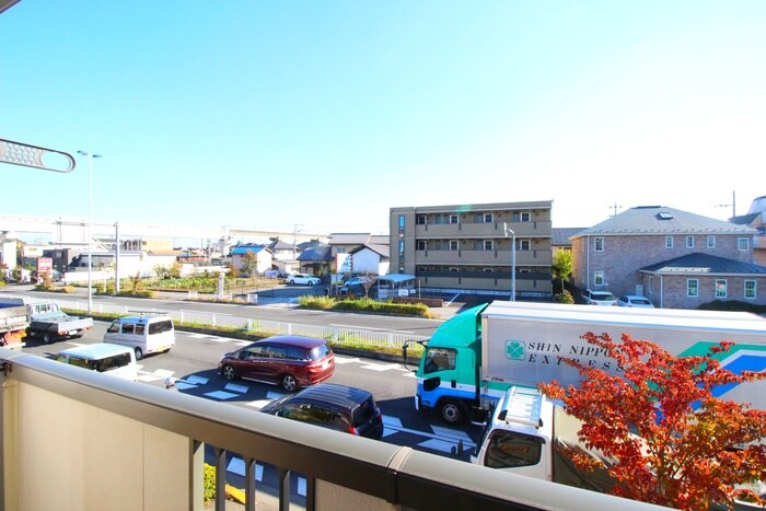 物件内観写真21　(室内からの展望)