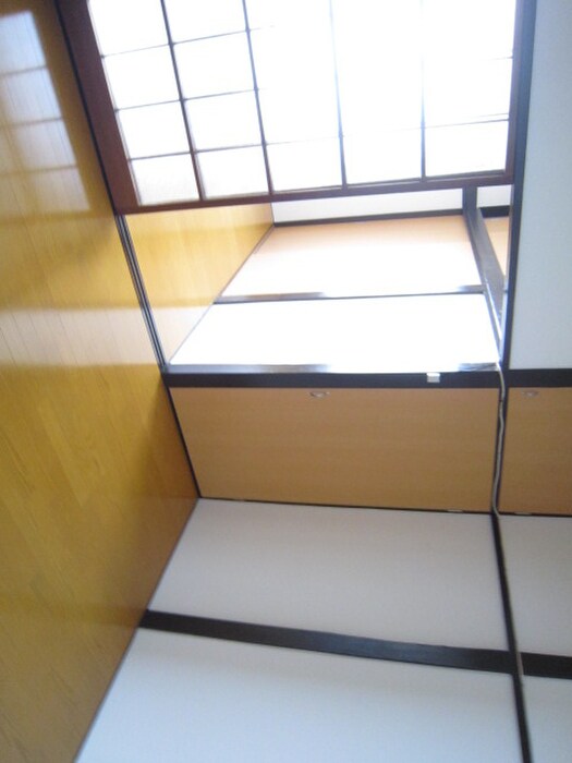 物件内観写真8　(居室)