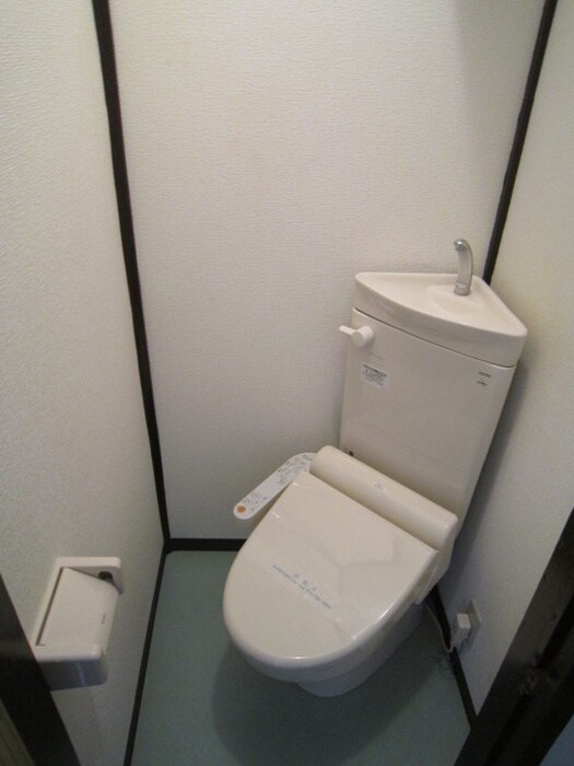 物件内観写真9　(トイレ)