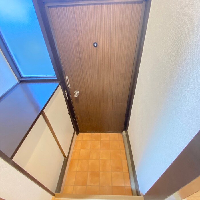 物件内観写真22　(玄関)