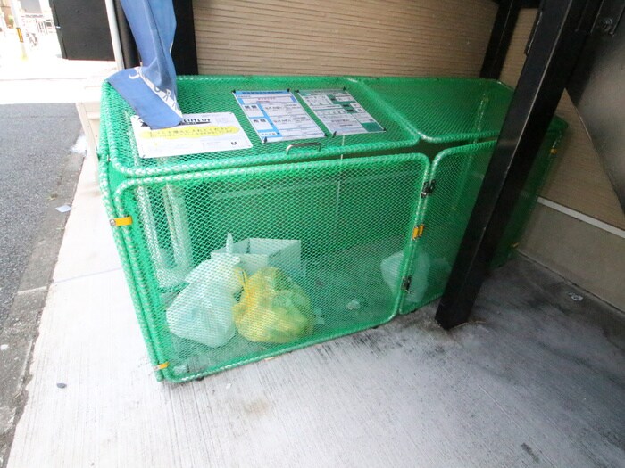 物件外観写真6　(建物設備)