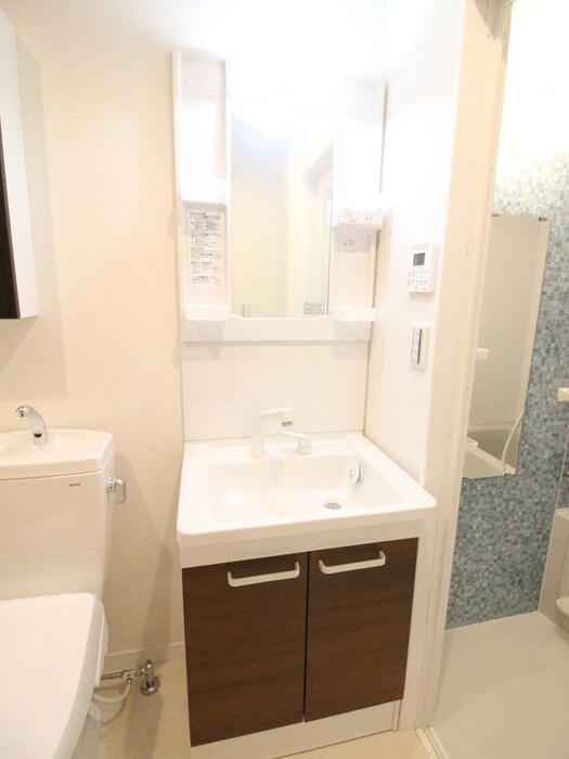 物件内観写真12　(洗面)