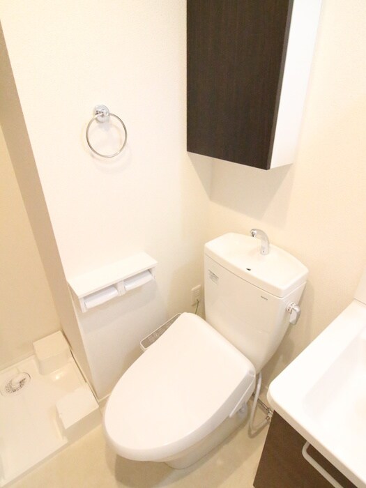 物件内観写真12　(トイレ)