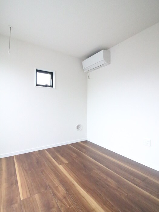 物件内観写真17　(居室)