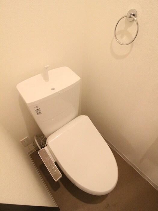 物件内観写真11　(トイレ)