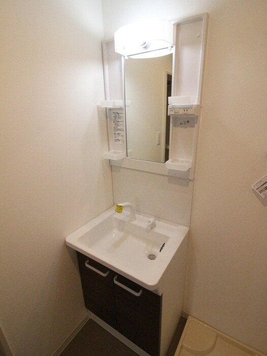 物件内観写真12　(洗面)