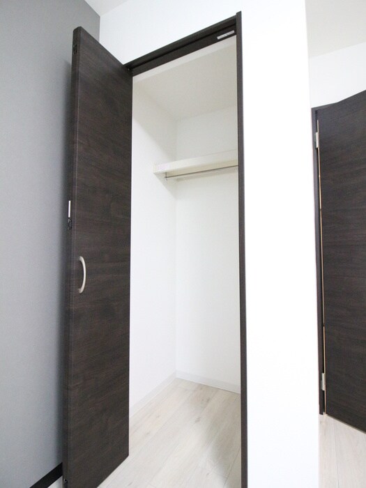 物件内観写真13　(収納)