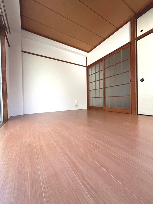 物件内観写真10　(居室)