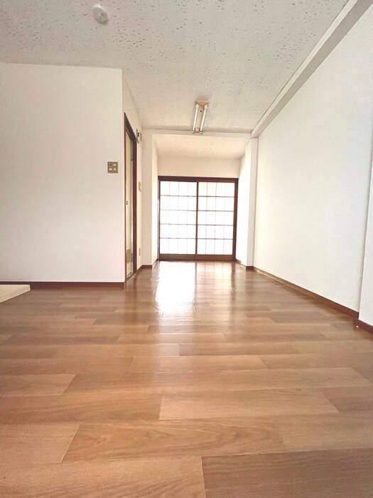 物件内観写真12　(居室)