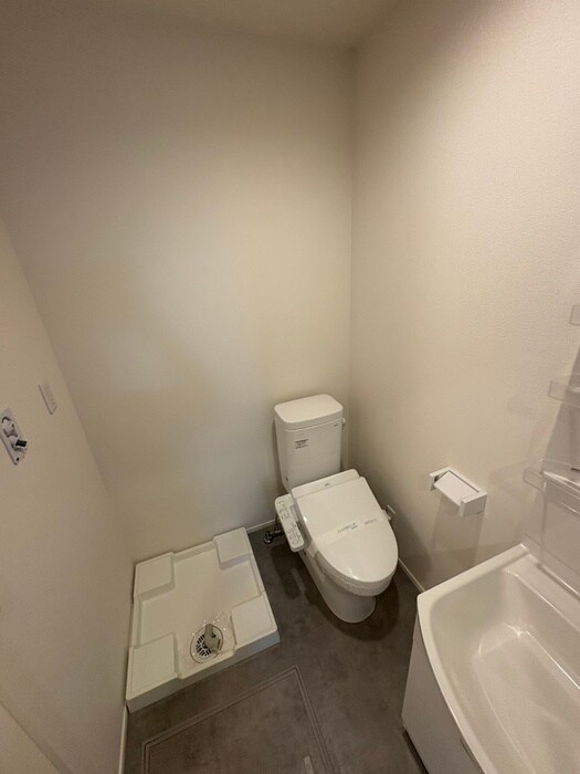 物件内観写真10　(トイレ)