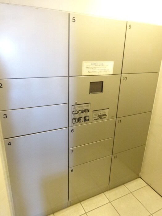 物件外観写真4　(建物設備)