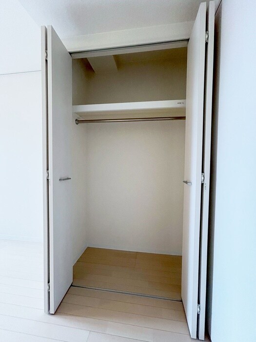 物件内観写真16　(収納)