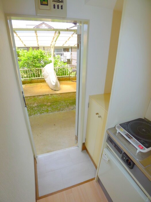 物件内観写真17　(玄関)