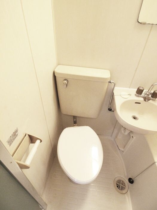 物件内観写真13　(トイレ)