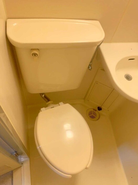 物件内観写真15　(トイレ)