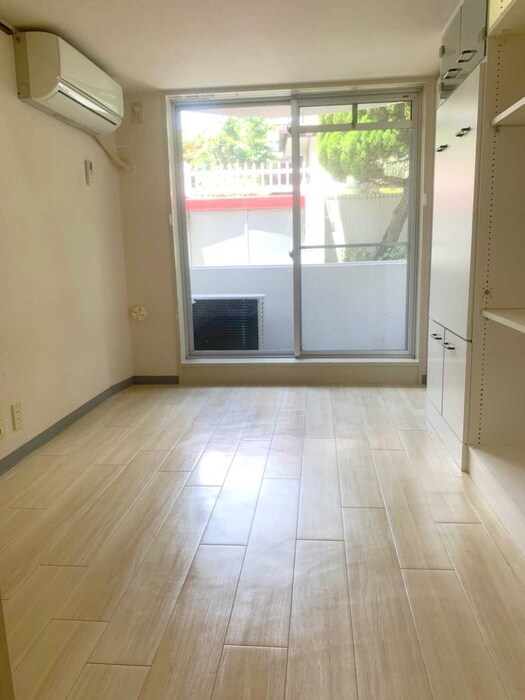 物件内観写真17　(居室)