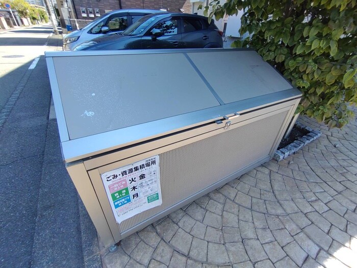 物件外観写真6　(建物設備)