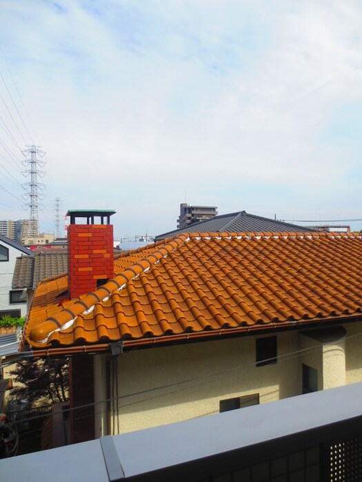 物件内観写真16　(室内からの展望)