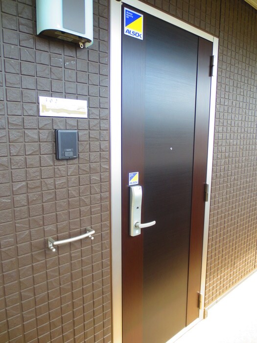 物件内観写真17　(玄関)