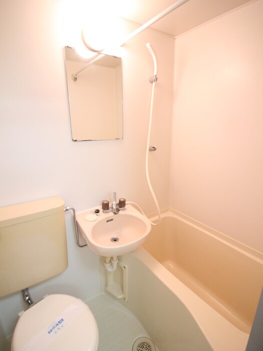 物件内観写真8　(バス／シャワールーム等)