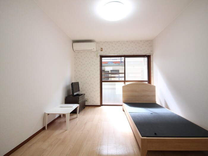 物件内観写真11　(居室)