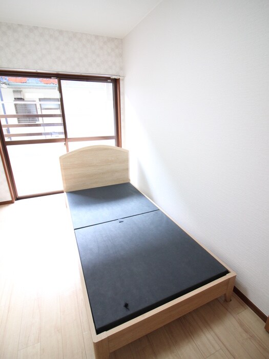 物件内観写真16　(居室)