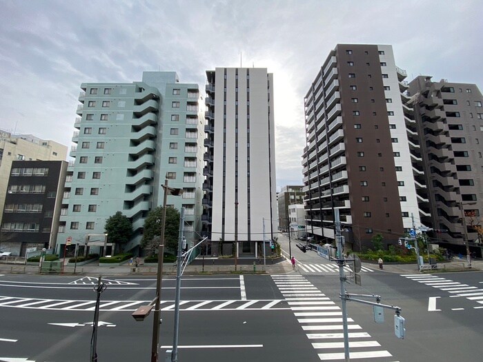 物件内観写真19　(室内からの展望)