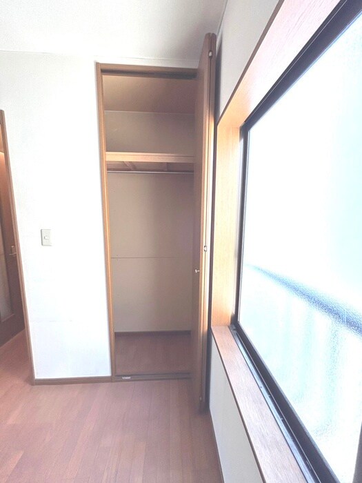 物件内観写真11　(収納)