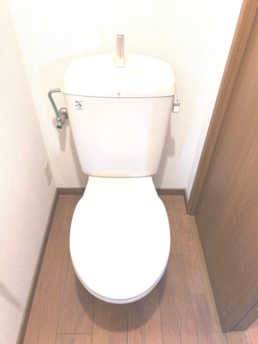 物件内観写真12　(トイレ)