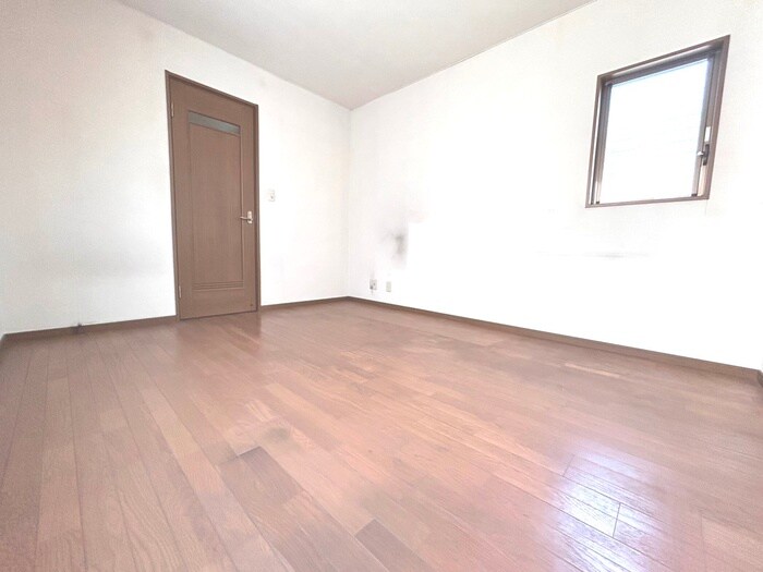 物件内観写真15　(居室)