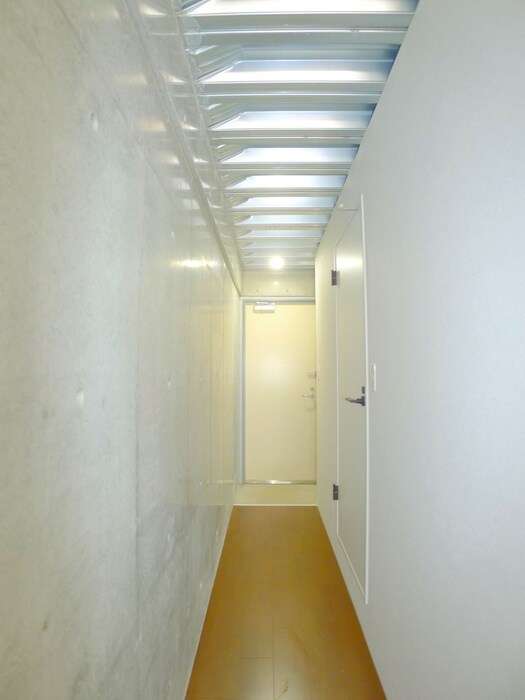 物件内観写真19　(廊下)