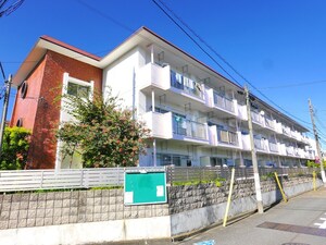 清水マンション　1号棟外観写真