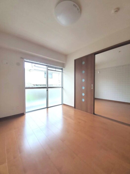 物件内観写真17　(居室)