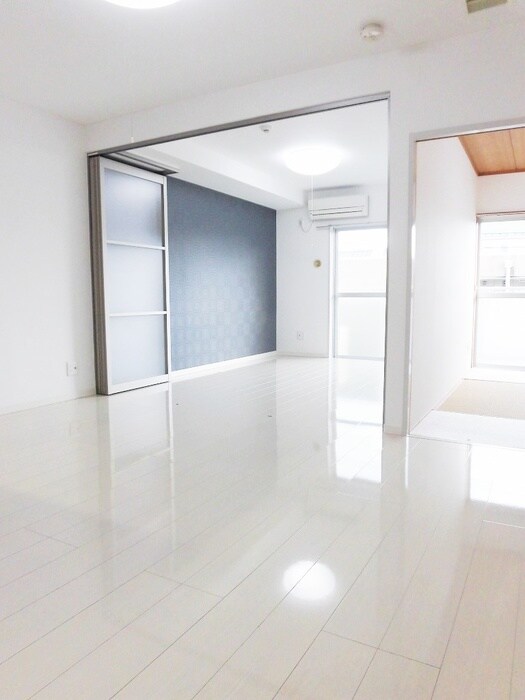 物件内観写真4　(内観写真)