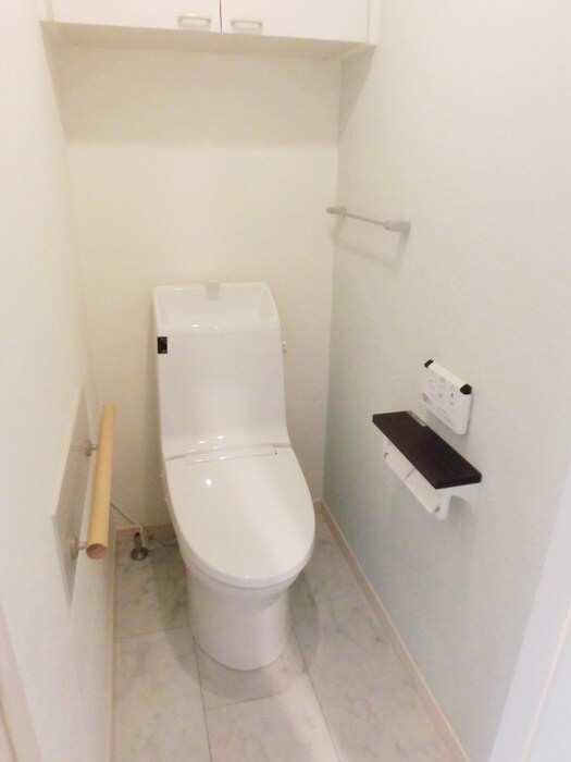 物件内観写真10　(内観写真)