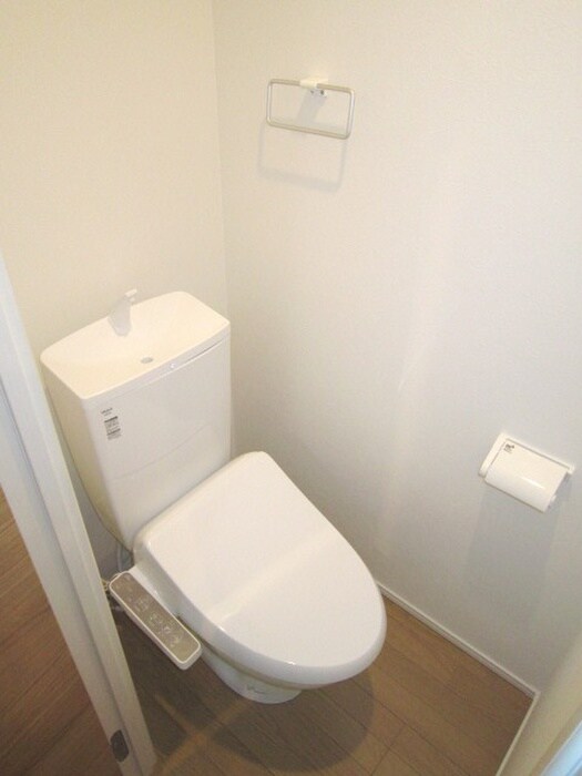 物件内観写真12　(トイレ)