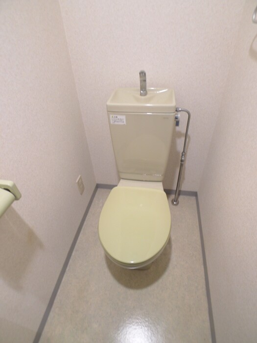 物件内観写真11　(トイレ)