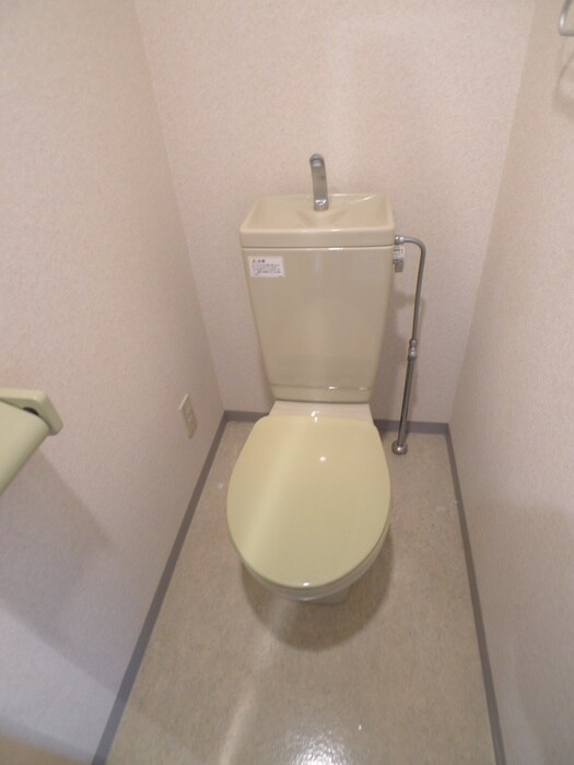 物件内観写真12　(トイレ)