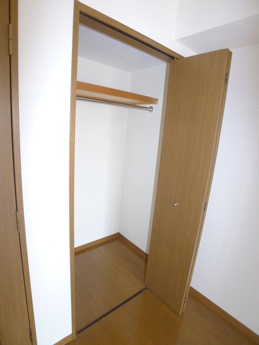 物件内観写真13　(収納)