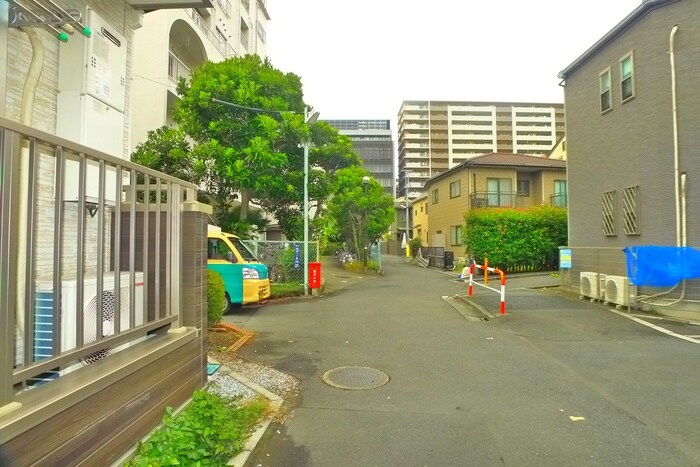 物件外観写真5　(周辺環境)