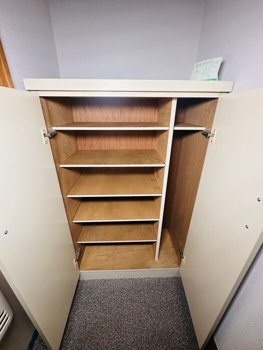 ハイツフィールド　Ｉの靴箱