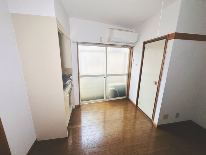 物件内観写真18　(居室)