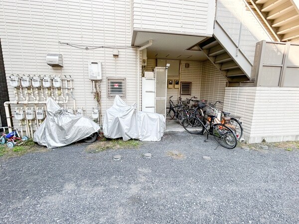 駐輪場